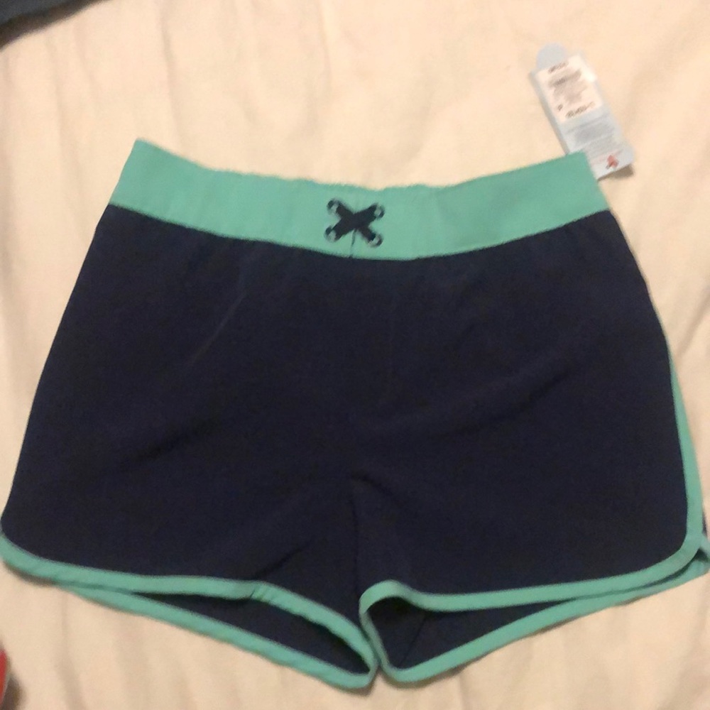 ⭕️2 for $15⭕️ Size 10/12 Beach Shorts UPF 50+
